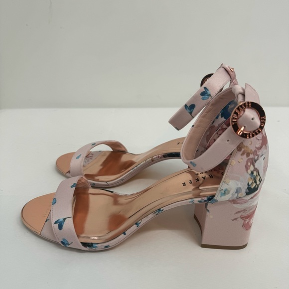 NWOB Ted Baker Manyah Printed Block Heeled Sandals Size 10.5 Ankle Strap New - Picture 5 of 8